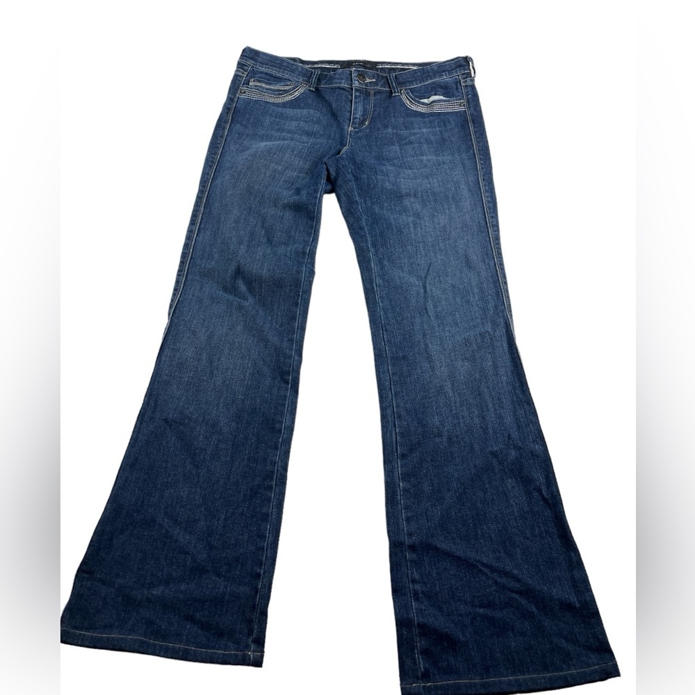 NWOT Noir Flare Jeans Medium Wash Size 6